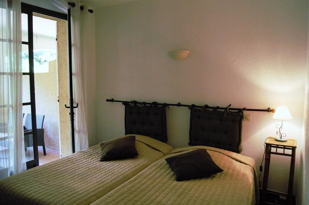 Human Hotel Restaurant Park Villecroze Rom bilde